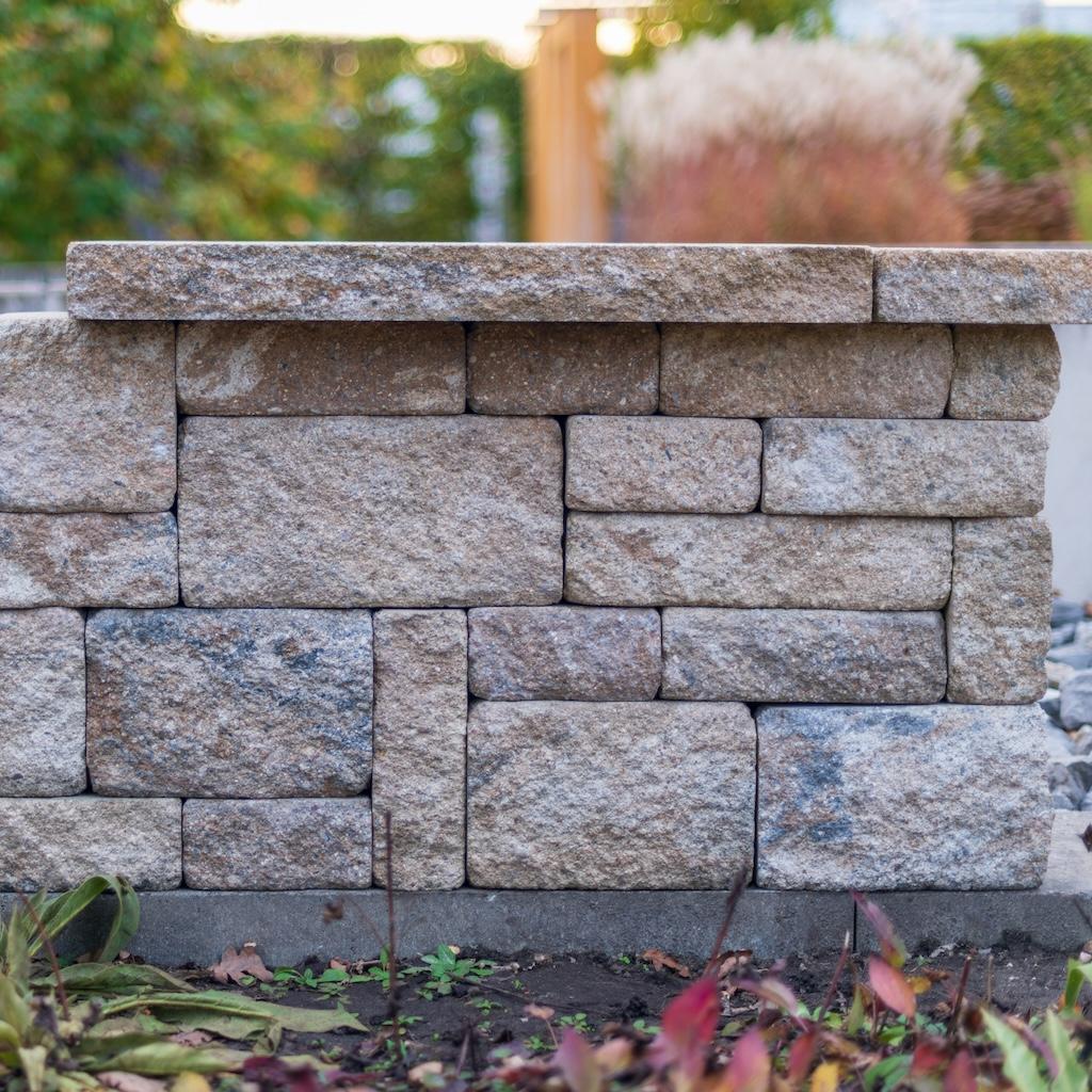 Retaining wall